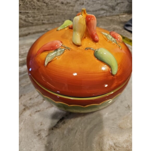Laurie Gates Santa Fe Chili Pepper Round Serving Dish Tortilla Holder Home Decor - Picture 6 of 8